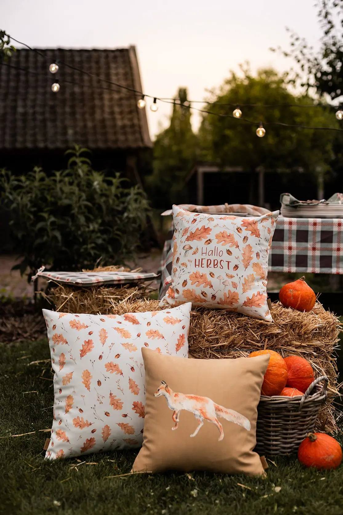 Kissen Hallo Herbst allover von Katrin Graff