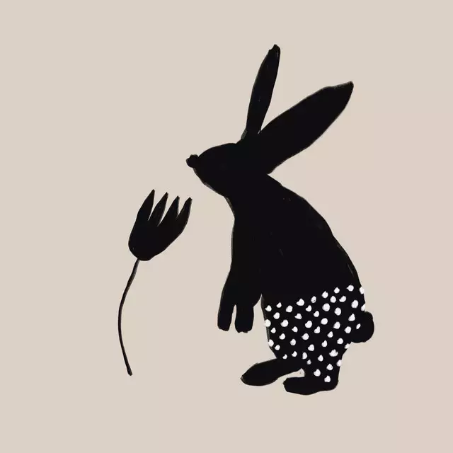 Kissen Osterhase mit Blume Beige