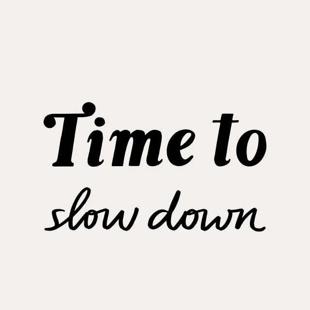 Kissen Time to Slow Down Spruchkissen Beige