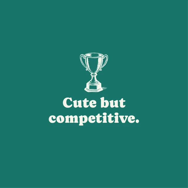 Kissen Cute But Competitive Grün