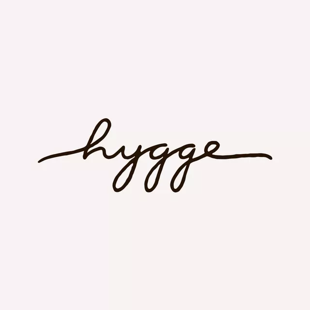 Kissen Hygge Typo beige dunkelbraun