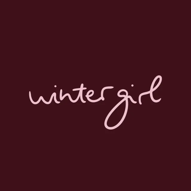 Kissen Wintergirl berry red