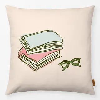 Kissen Books & Glasses