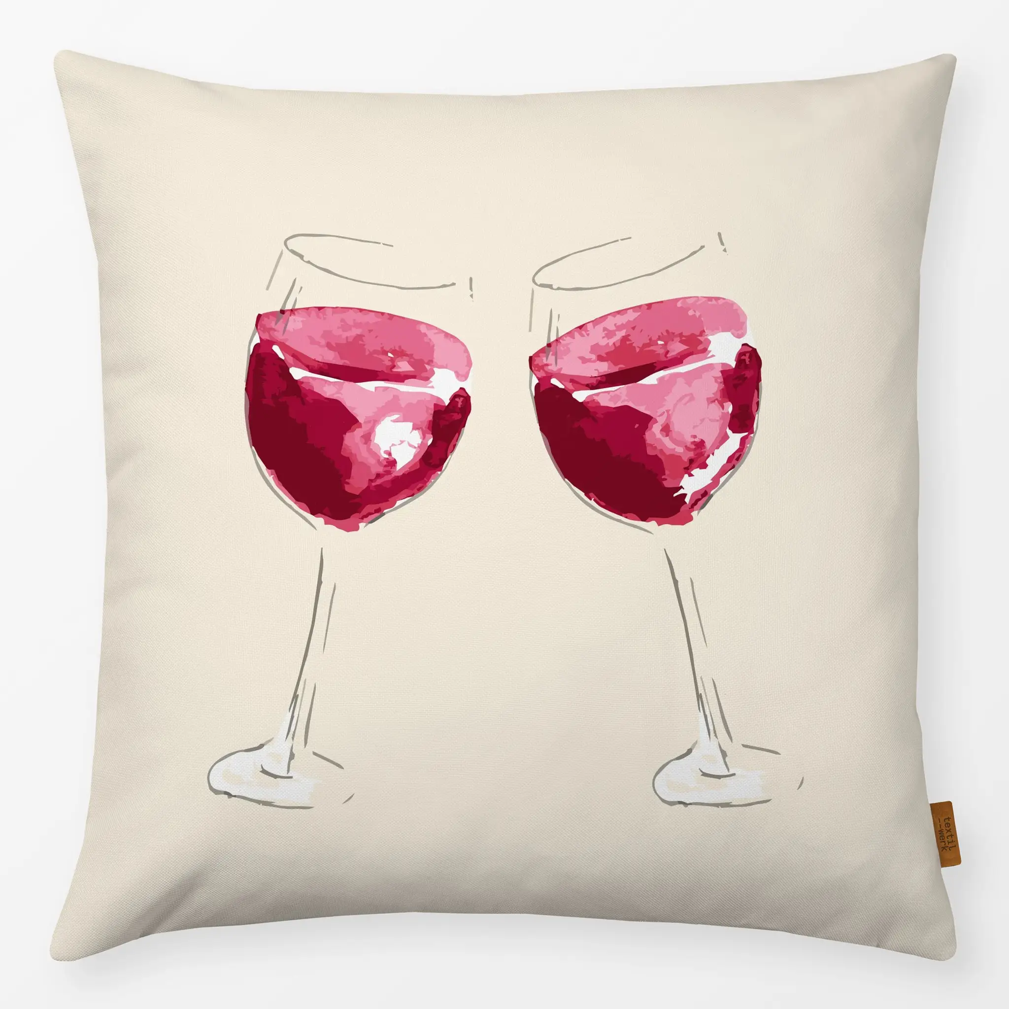 Kissen Kissen Cheers With Red Wine