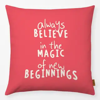 Kissen Believe in the magic - rot