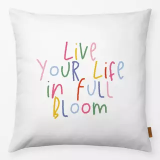 Kissen Live in Full Bloom