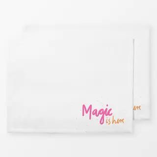 Tischset Magic is here pink
