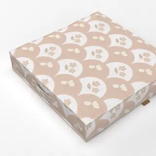 Bodenkissen Kleine Blumen Beige Muschel Muster
