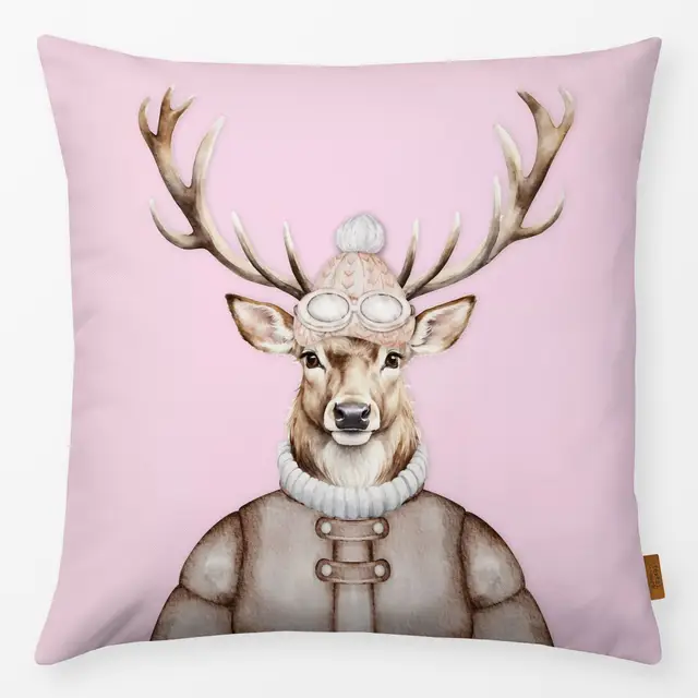 Kissen AlpenChic Hirsch mit Mütze von Monika Strigel