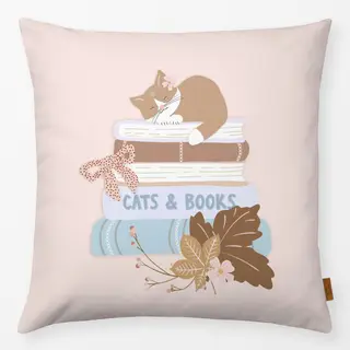 Kissen Katze auf Buch Bücherliebe