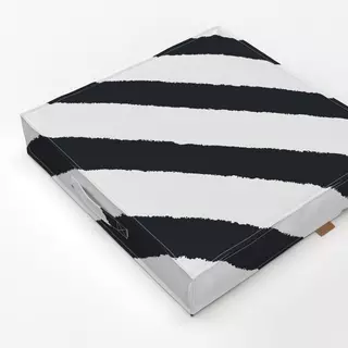 Bodenkissen Diagonal Stripes black