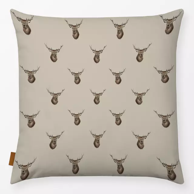Kissen Hirschkopf cottage beige von Katrin Graff
