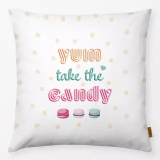 Kissen yum take the candy