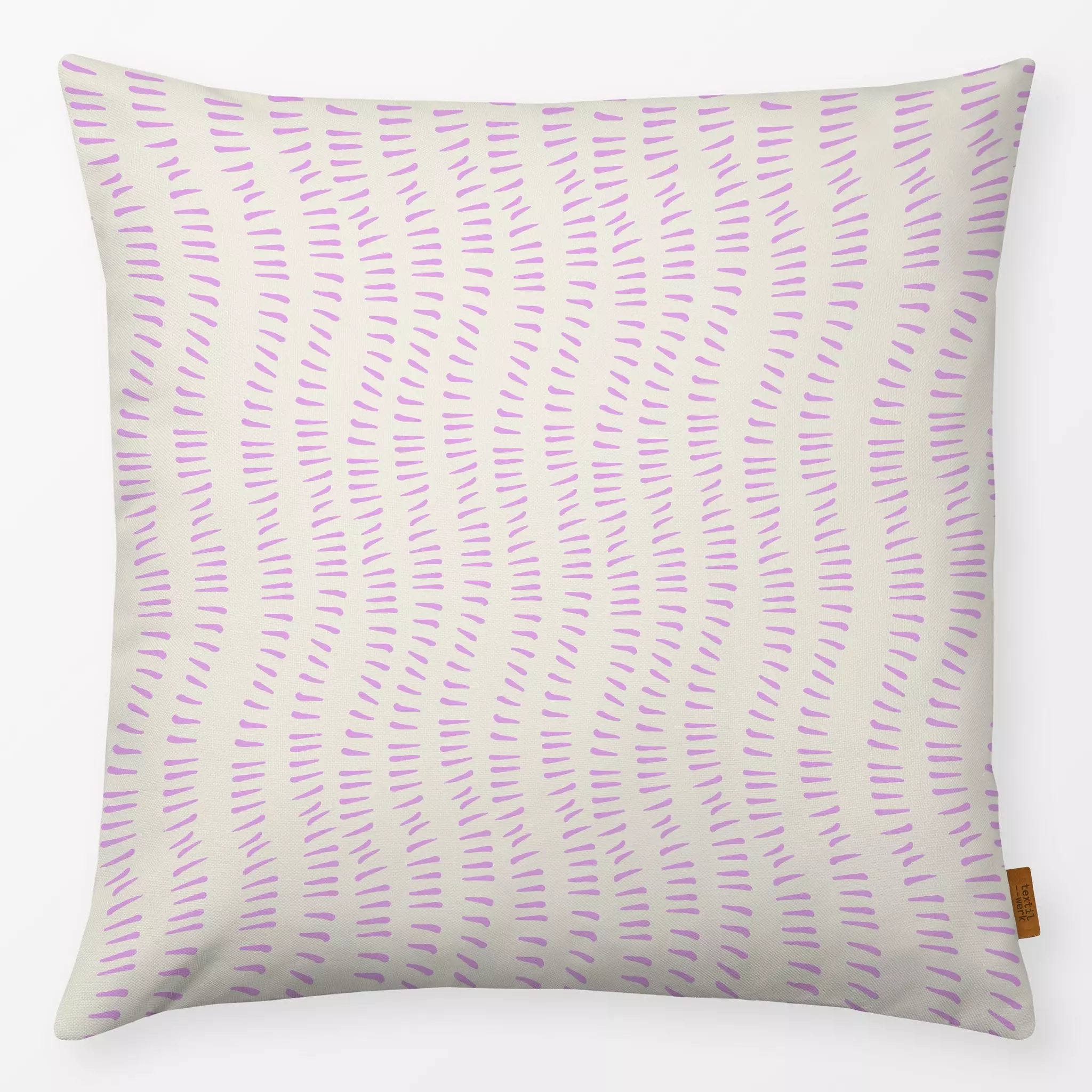 Kissen Sunray pink - Symbole & Muster - von „Patries Elisabeth"; Textur, minimal, Linien, Streifen, kleingemustert, modern, ...