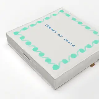 Bodenkissen Cheers my dears Punkterand