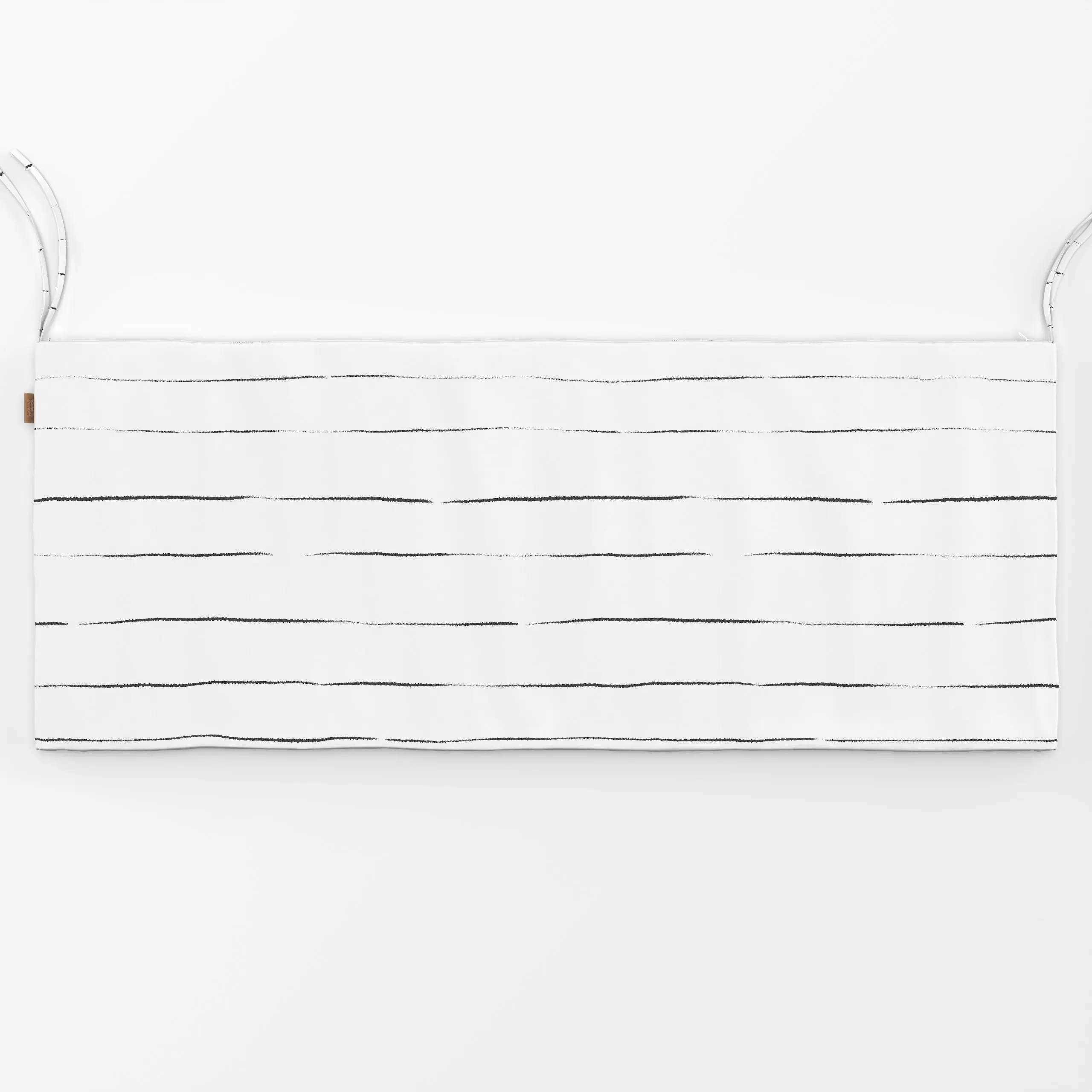 Bankauflage Stripes On White - Symbole & Muster - von „Julia Schumacher"; minimal, Linien, Streifen, Kissen, lineart, julias...