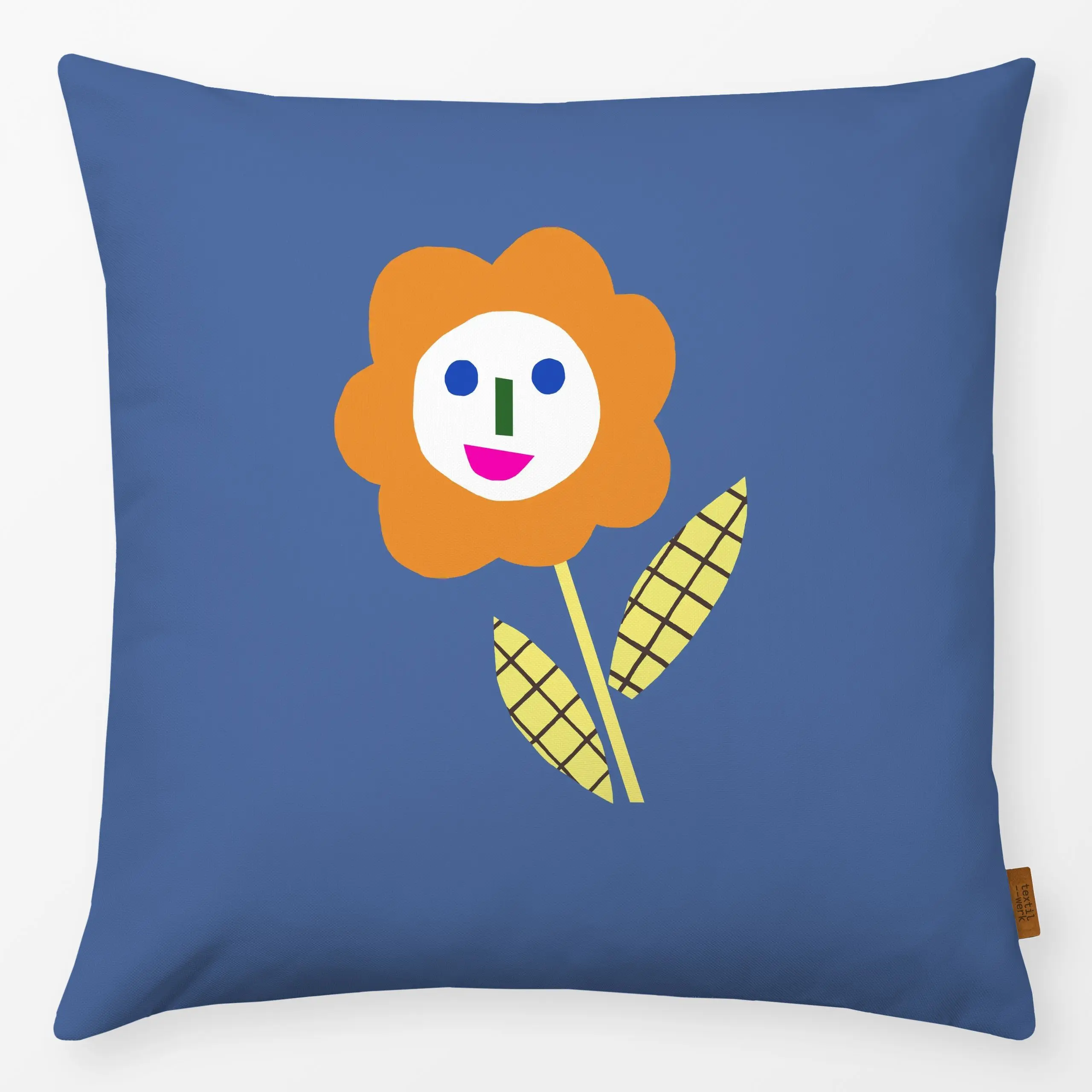 Kissen Daisy blau Sommer - Blumen & Florales, Kinderzimmer & Motive für Kinder, Sommer - von „Iris Knabenschuh Textildesign"...