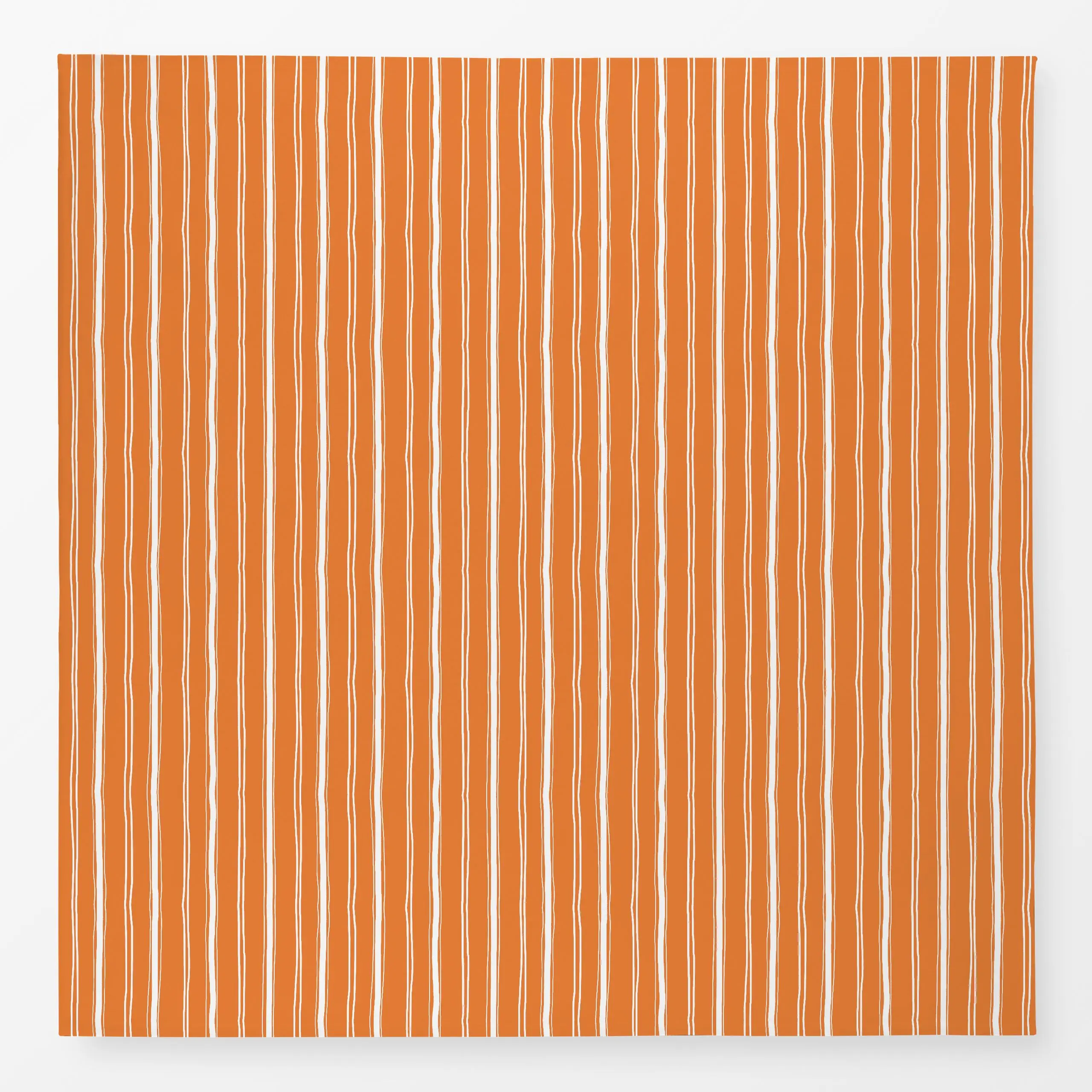 Tischdecke Streifen weiß-orange, gemustert, Sommer, von Kathrin Löffler