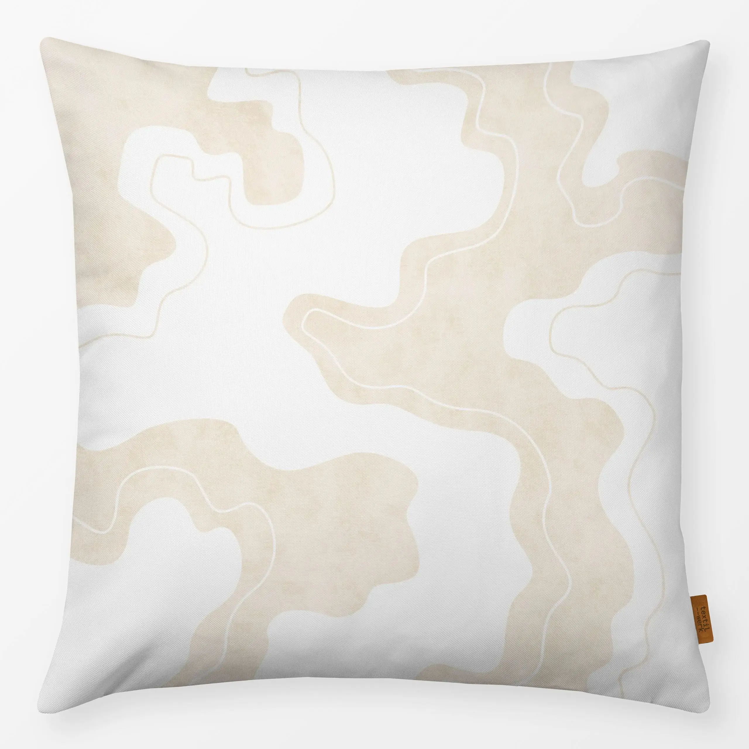 Kissen Water Textures beige - Sommer, Symbole & Muster - von „Karen Menzenbach"; Linien, abstrakt, Meer, beige, Sommer, form...