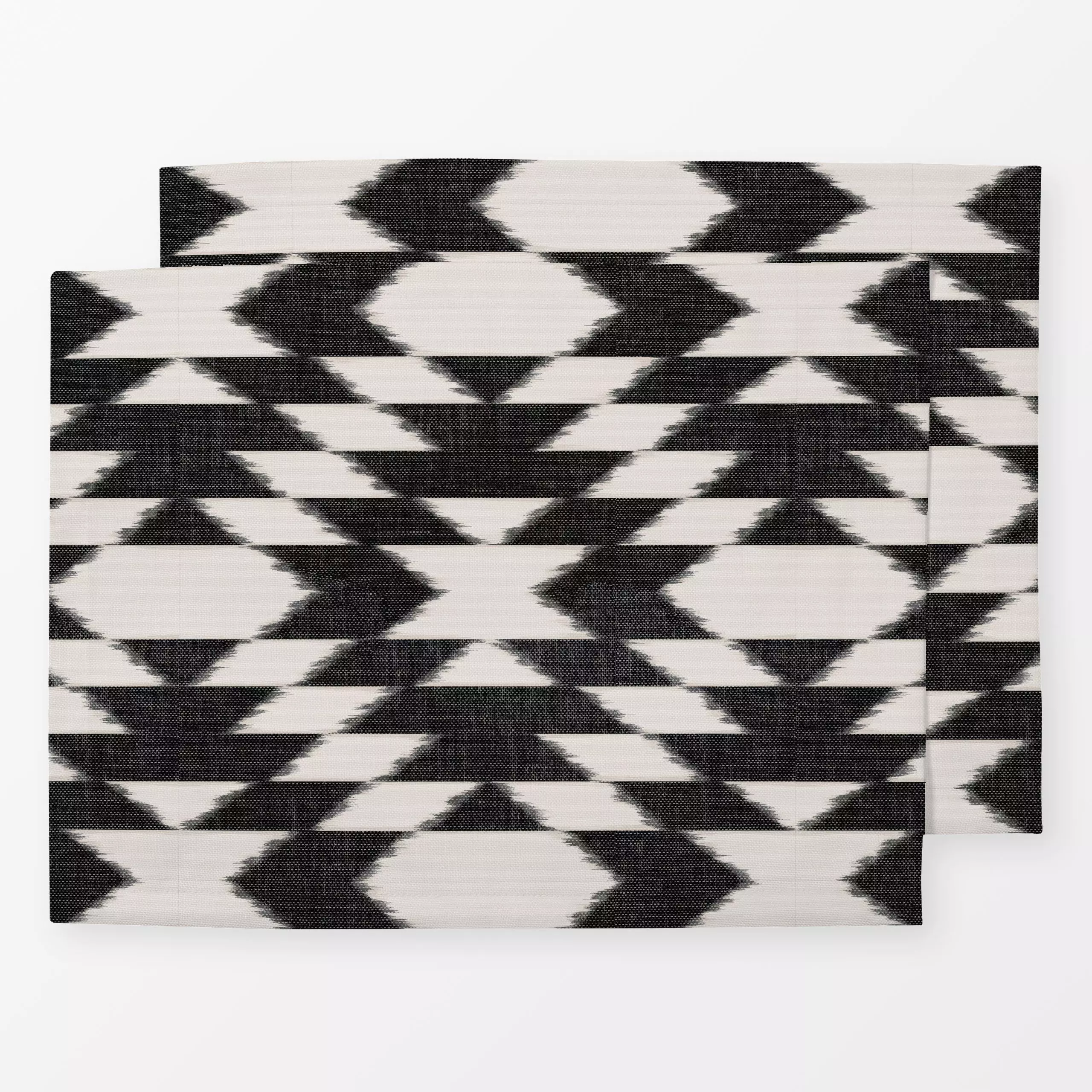 Tischset Diamonds Ikat Black Beige - Symbole & Muster, Reise - von „Studio Kesse"; marrakesch, marrokko, boho, schwarz, Ethn...