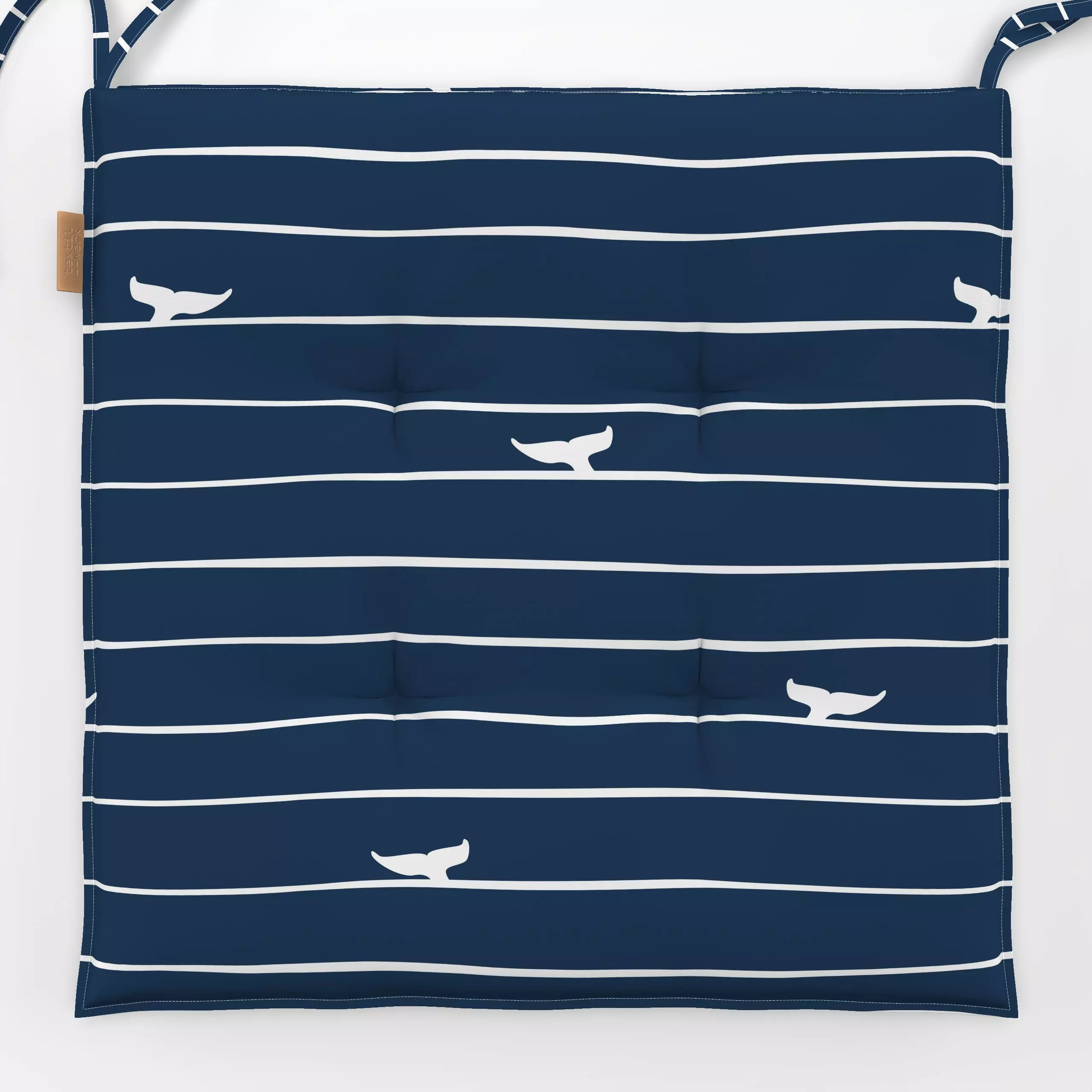 Sitzkissen Fluke blau - Kinderzimmer & Motive für Kinder, Sommer - von „Katrin Graff"; Wasser, Meer, Strand, Wal, Meerestier...