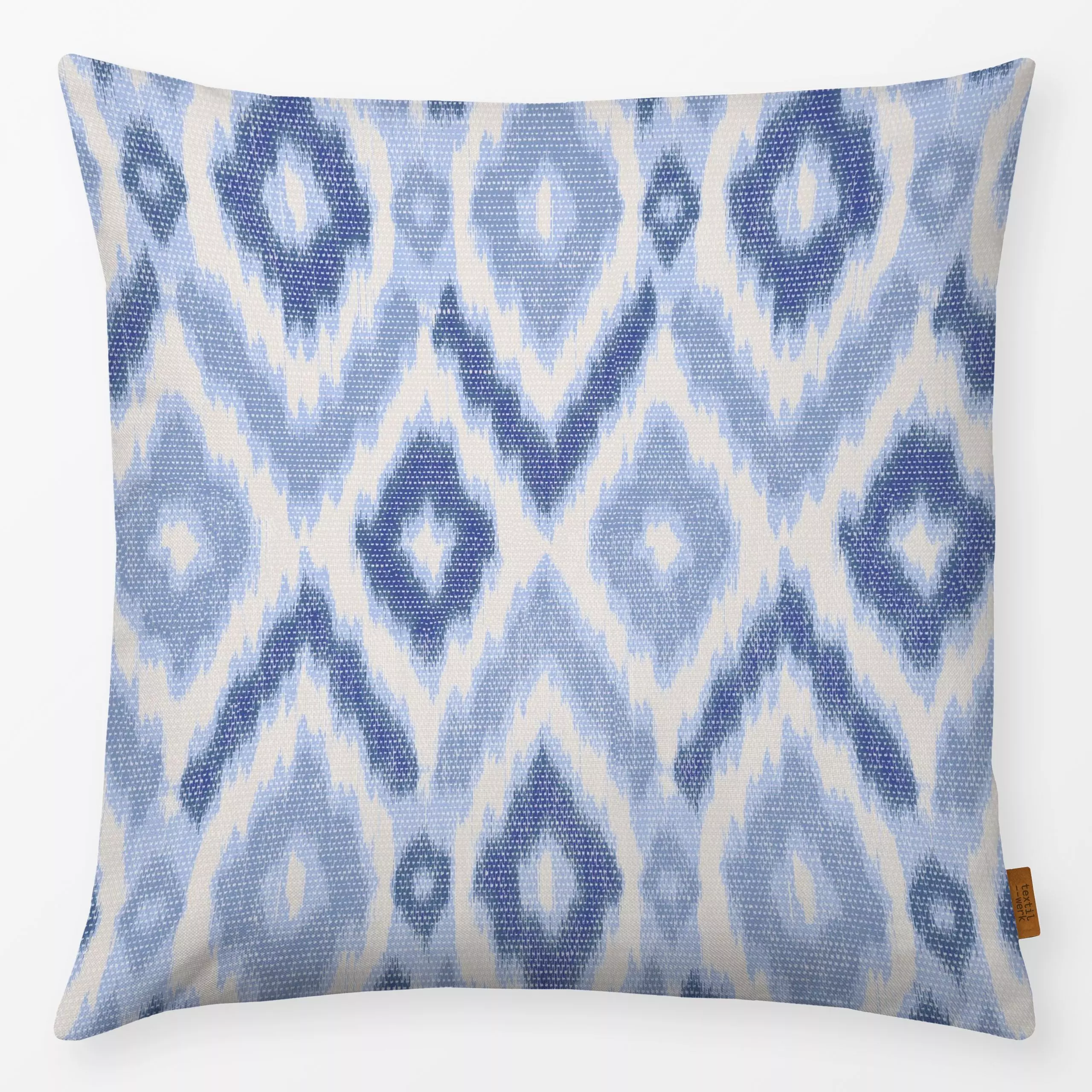 Kissen Diamonds Ikat Darkblue - Symbole & Muster, Reise - von „Studio Kesse"; marrakesch, marrokko, boho, blau, Ethno, Zickz...