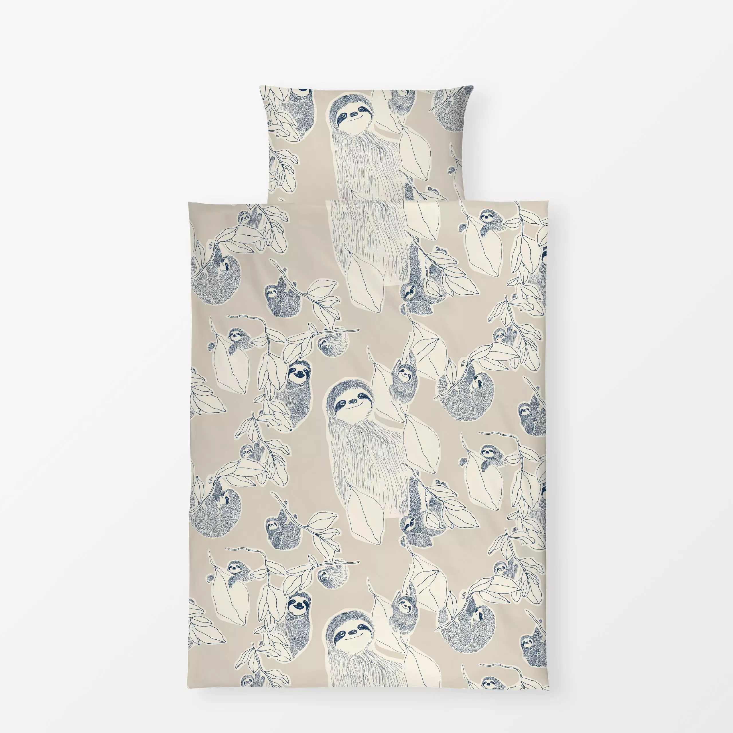 Bettwäsche Lazy Sloths beige - Kinderzimmer & Motive für Kinder, Tiere - von „Julia Schumacher"; minimal, Blätter, Faultier,...