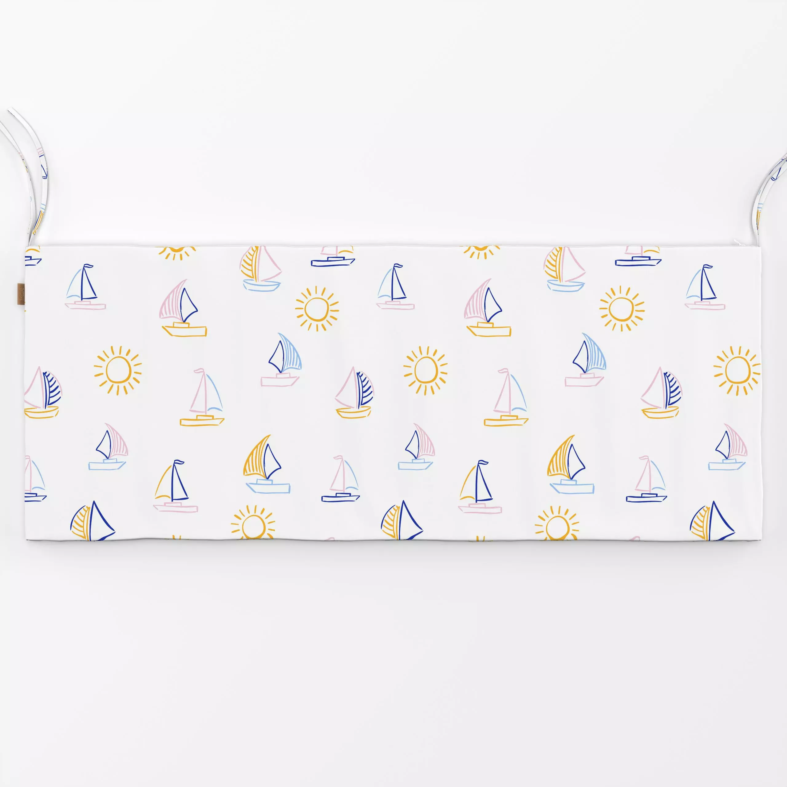 Bankauflage Boote & Sonne - Natur & Landschaft, Sommer - von „moDeern Design Studio"; Meer, Urlaub, Segelboot, Mittelmeer, s...