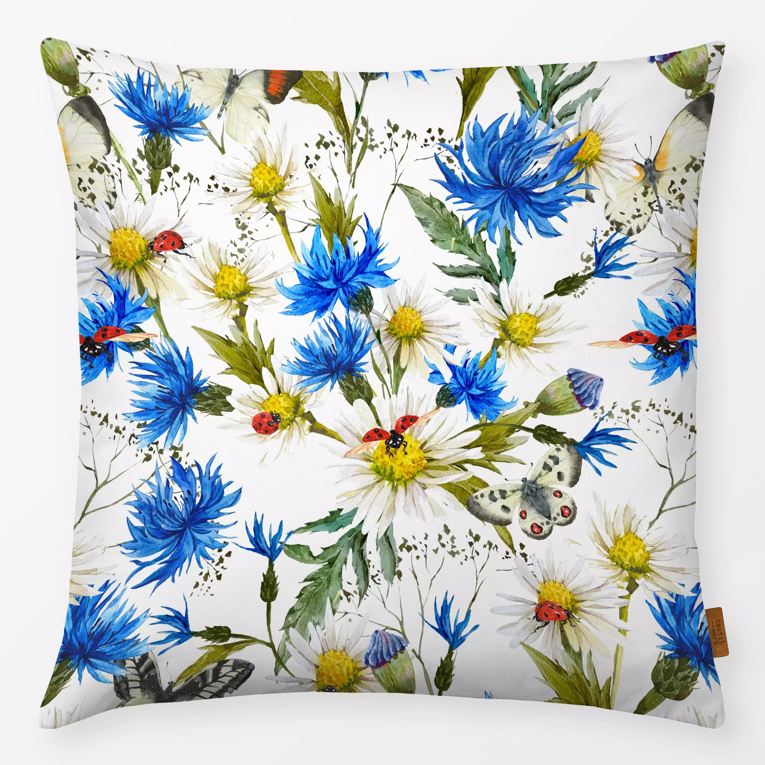 Kissen Kornblumen und Margeriten - Blumen & Florales, Pflanzen & Botanik - von „Uta Naumann"; boho, Blumen, Garten, Wildblum...
