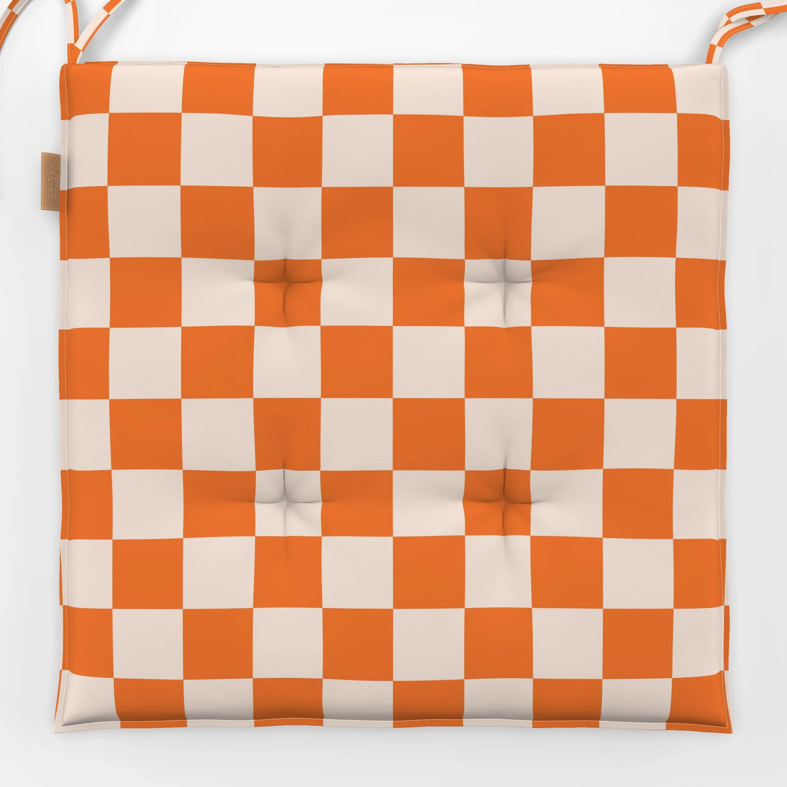 Sitzkissen Love Chess orange puder - Symbole & Muster - von „Julia Schumacher"; Love, Karo, kariert, Schachbrett, Schachbret...