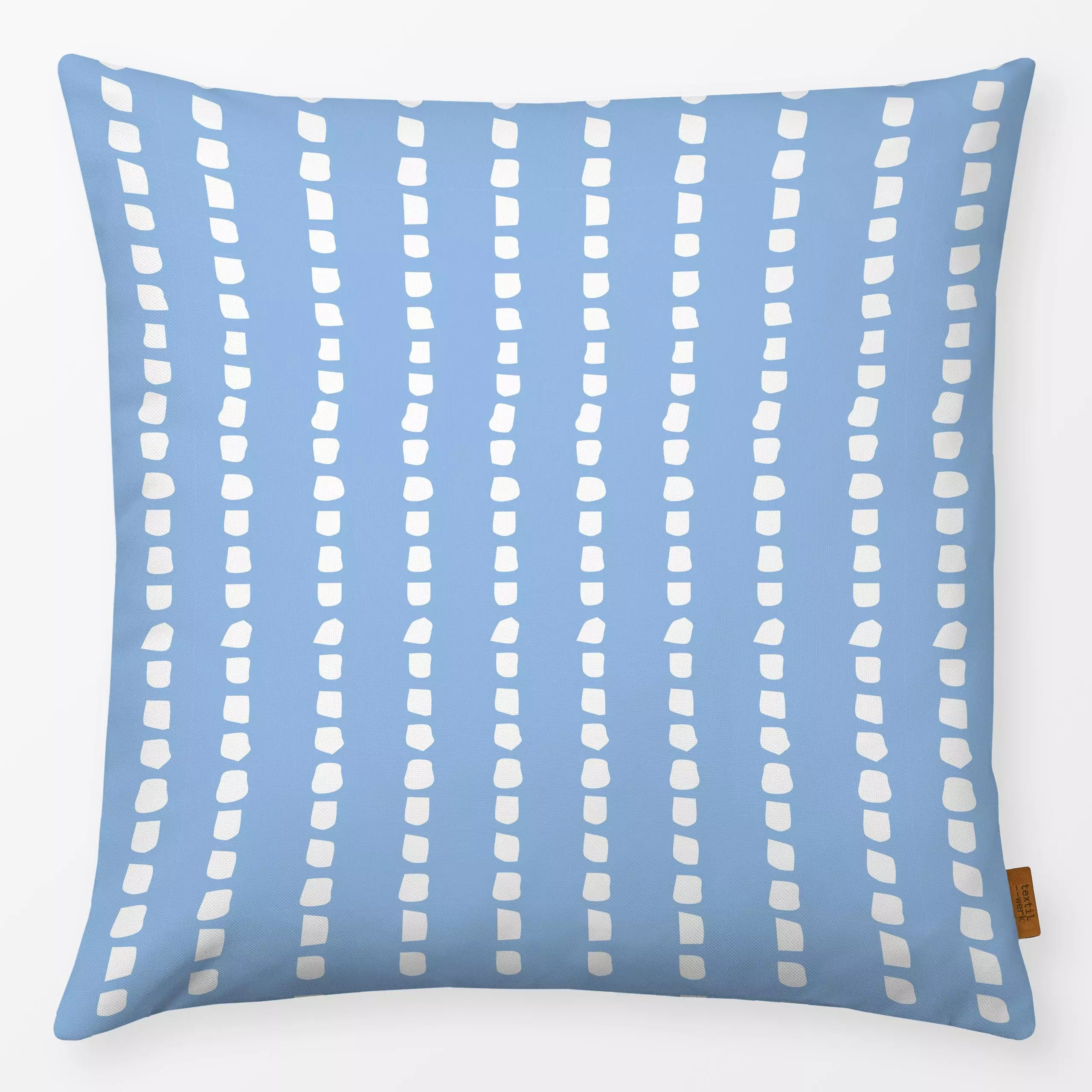 Kissen Streifen Amalfi Blau - Sommer, Symbole & Muster - von „Alisa Knöß"; boho, Punkte, Streifen, blau, himmelblau, mallorc...