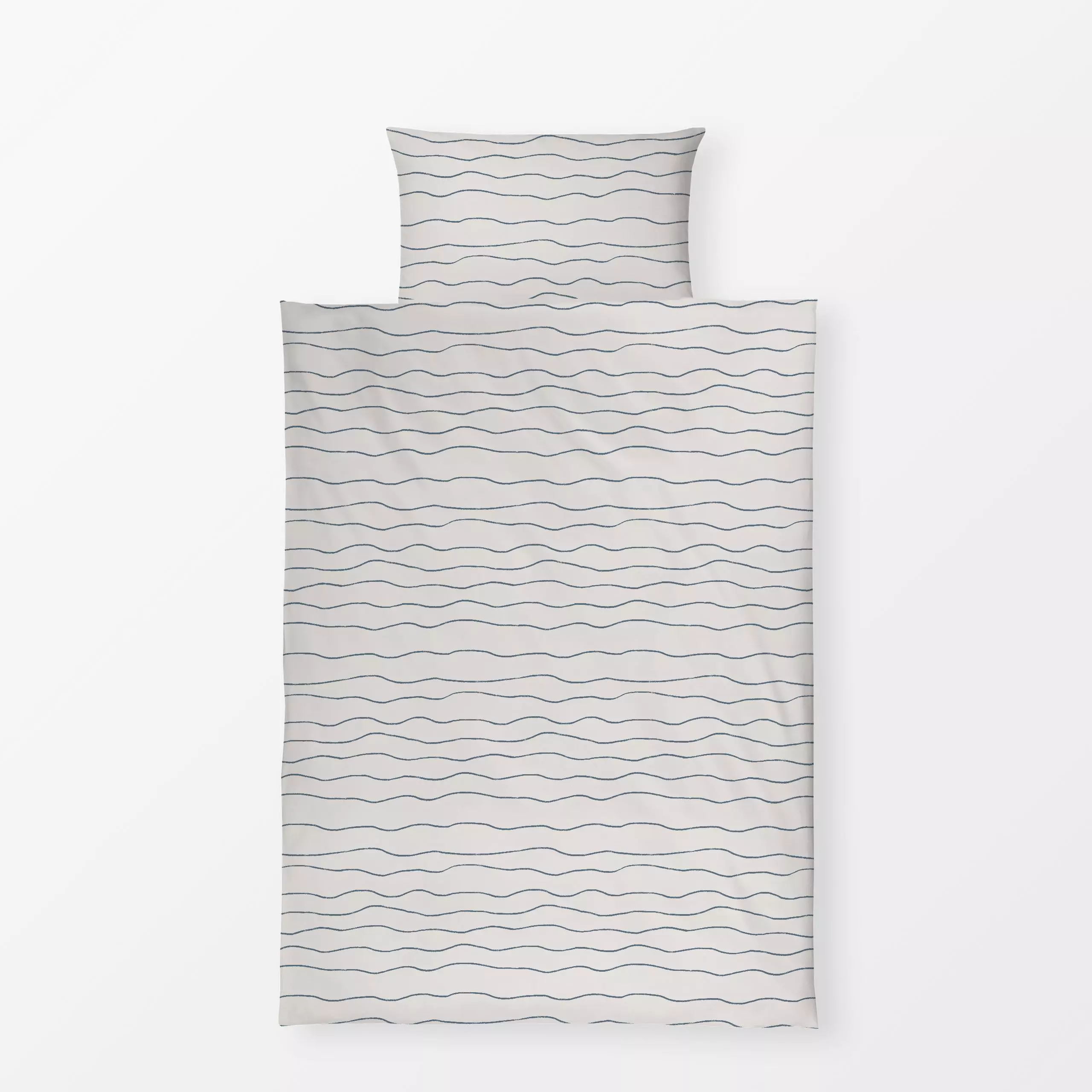 Bettwäsche Wasser Graublau Hell - Symbole & Muster - von „textilwerk x hejmelig"; beige, blau, wellen, hejmelig, sommerhus, ...