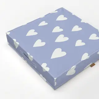 Bodenkissen Herzen auf hellblau