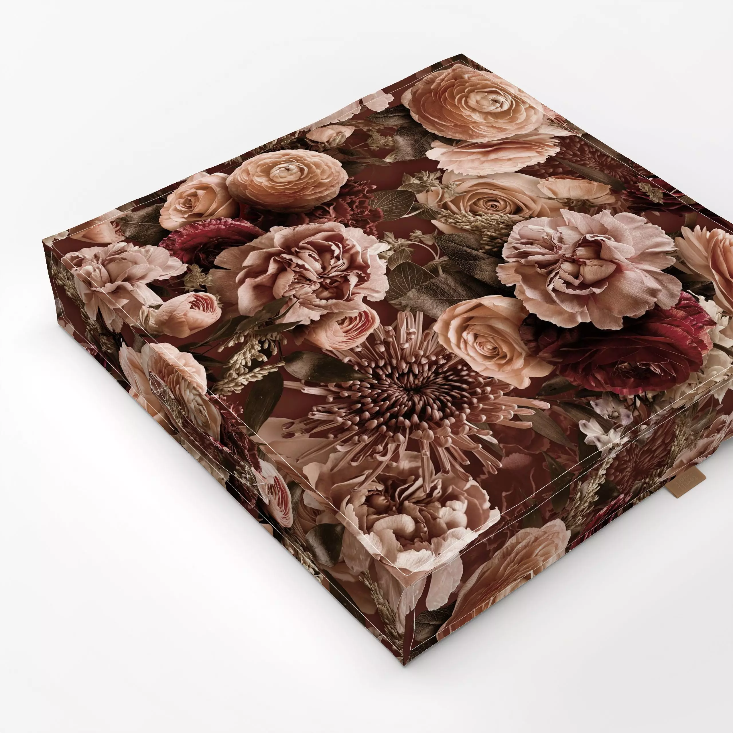 Bodenkissen Velveteen Flowers - Blumen & Florales - von „Andrea Haase"; floral, botanik, Pastell, Blumenmuster, Barock, opul...