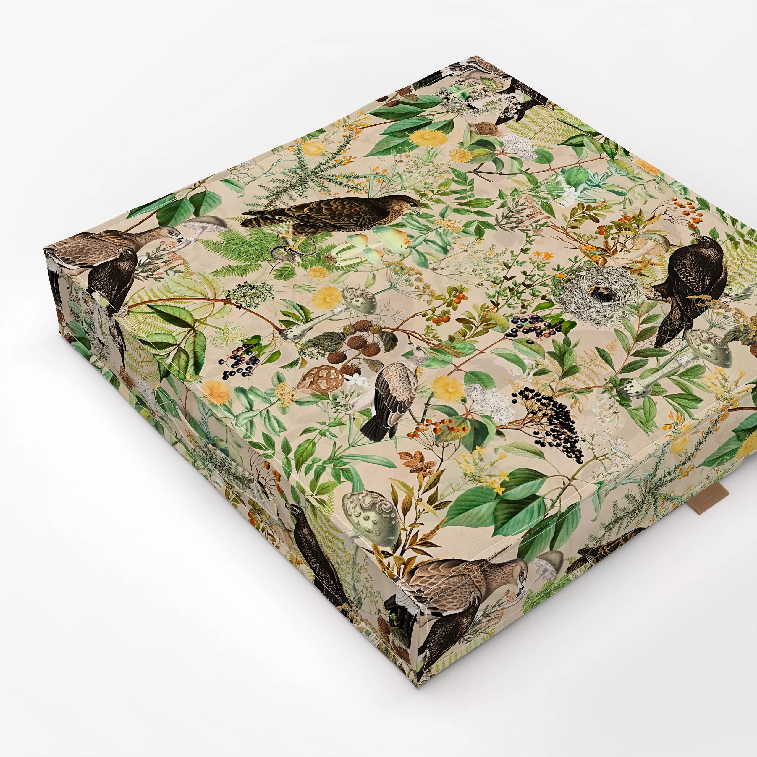 Bodenkissen Vögel im Wald - Tiere, Retro & Vintage - von „Uta Naumann"; Muster, Natur, Wald, Wildtiere, Herbst, klassisch, w...