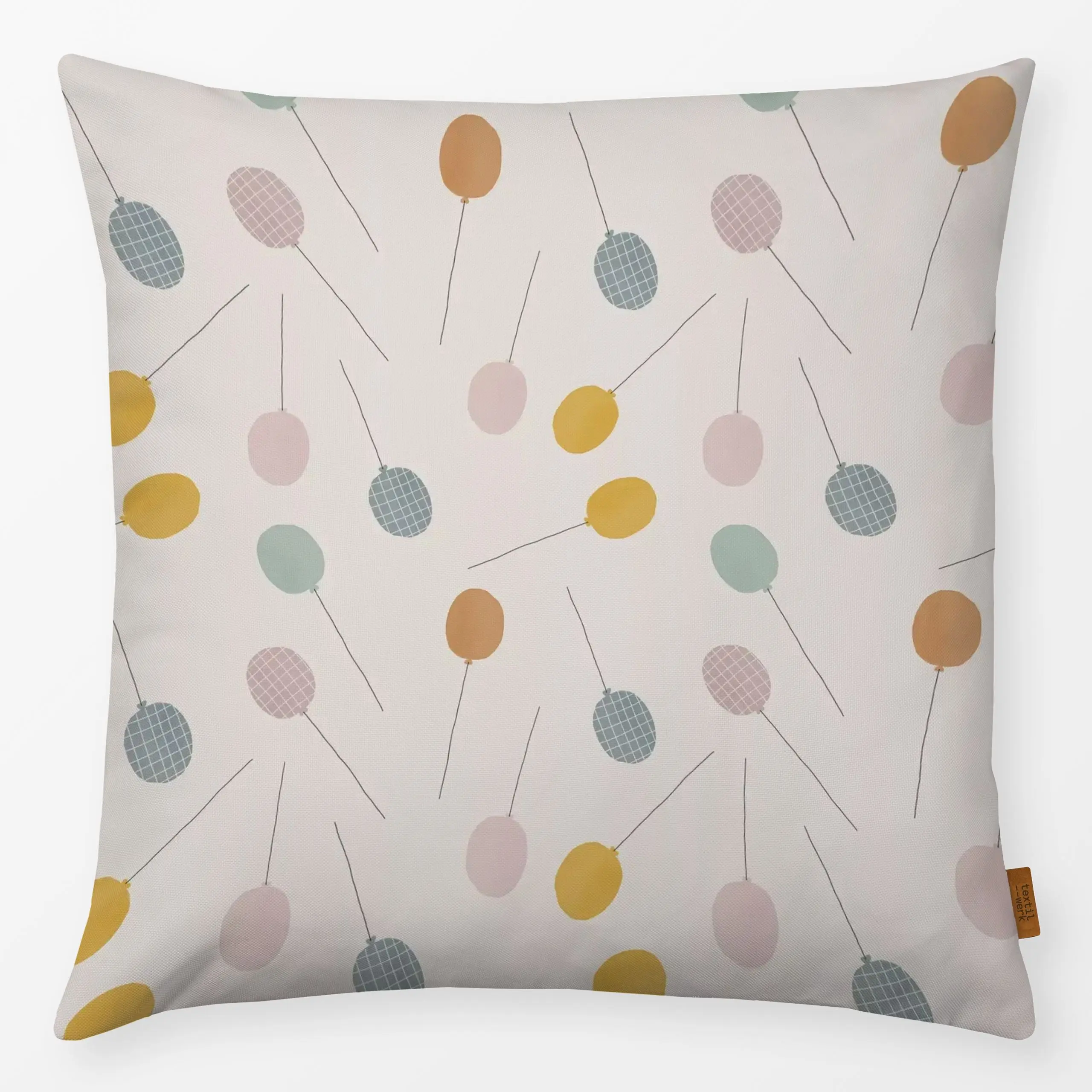 Kissen Scandinavian Celebration - Kinderzimmer & Motive für Kinder, Symbole & Muster - von „Menina Lisboa "; Illustration, K...