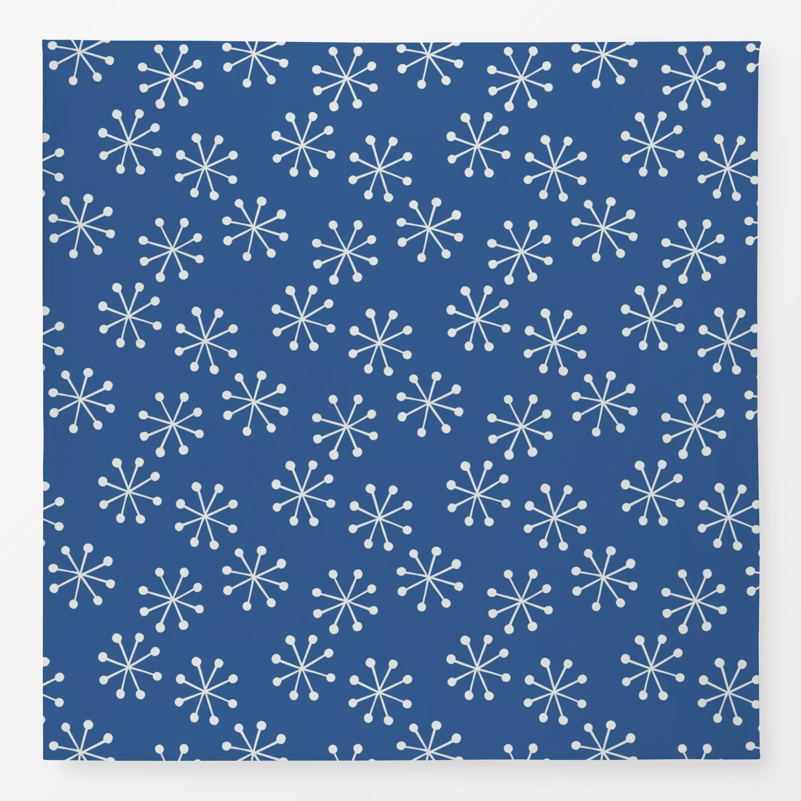 Tischdecke Schneeflocken auf Blau - Weihnachten, Winter - von „Kerstin Ax"; Muster, skandinavisch, Schneeflocken, Sterne, We...