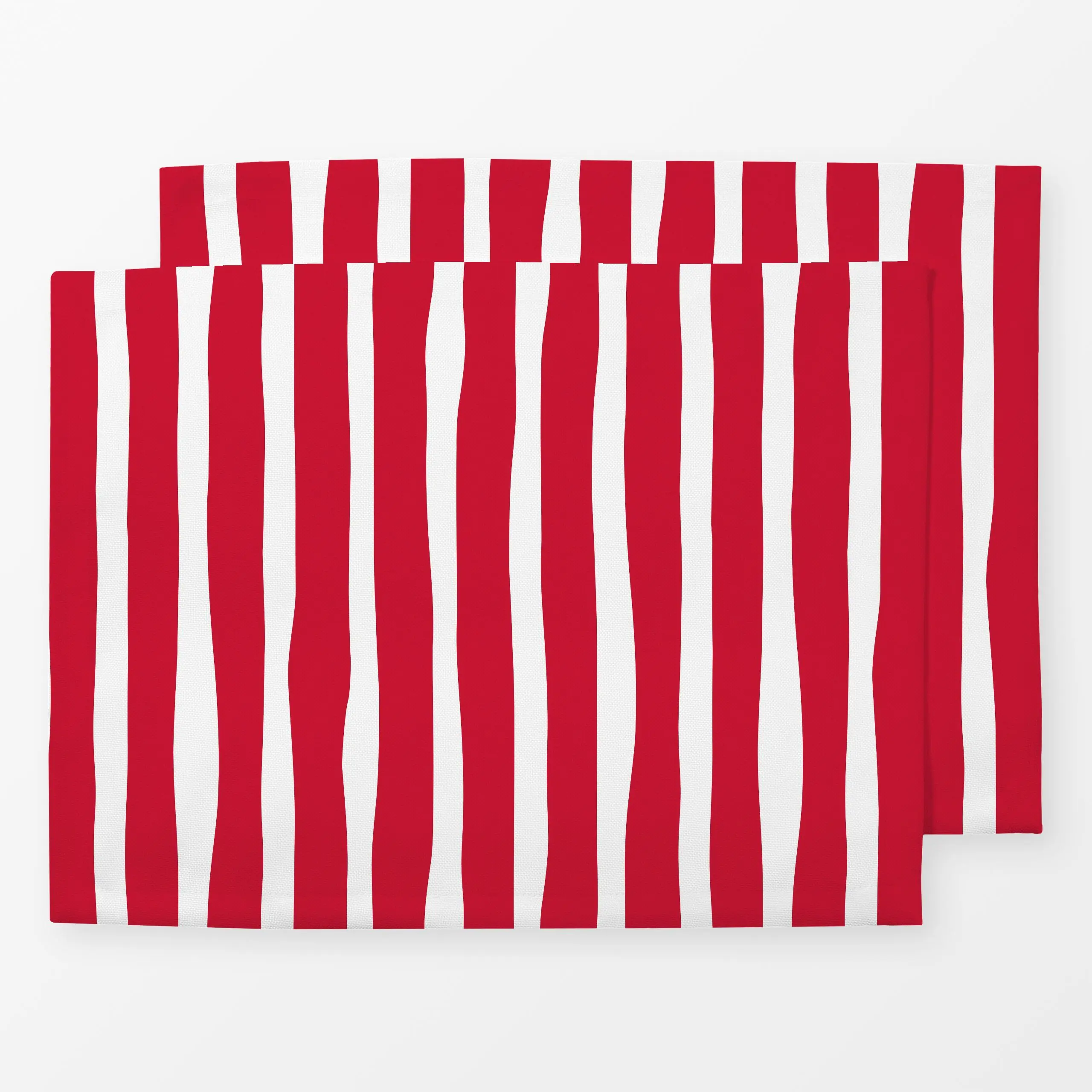 Tischset Streifen rot-weiss, gemustert, fürs Kinderzimmer, von moDeern Design Studio