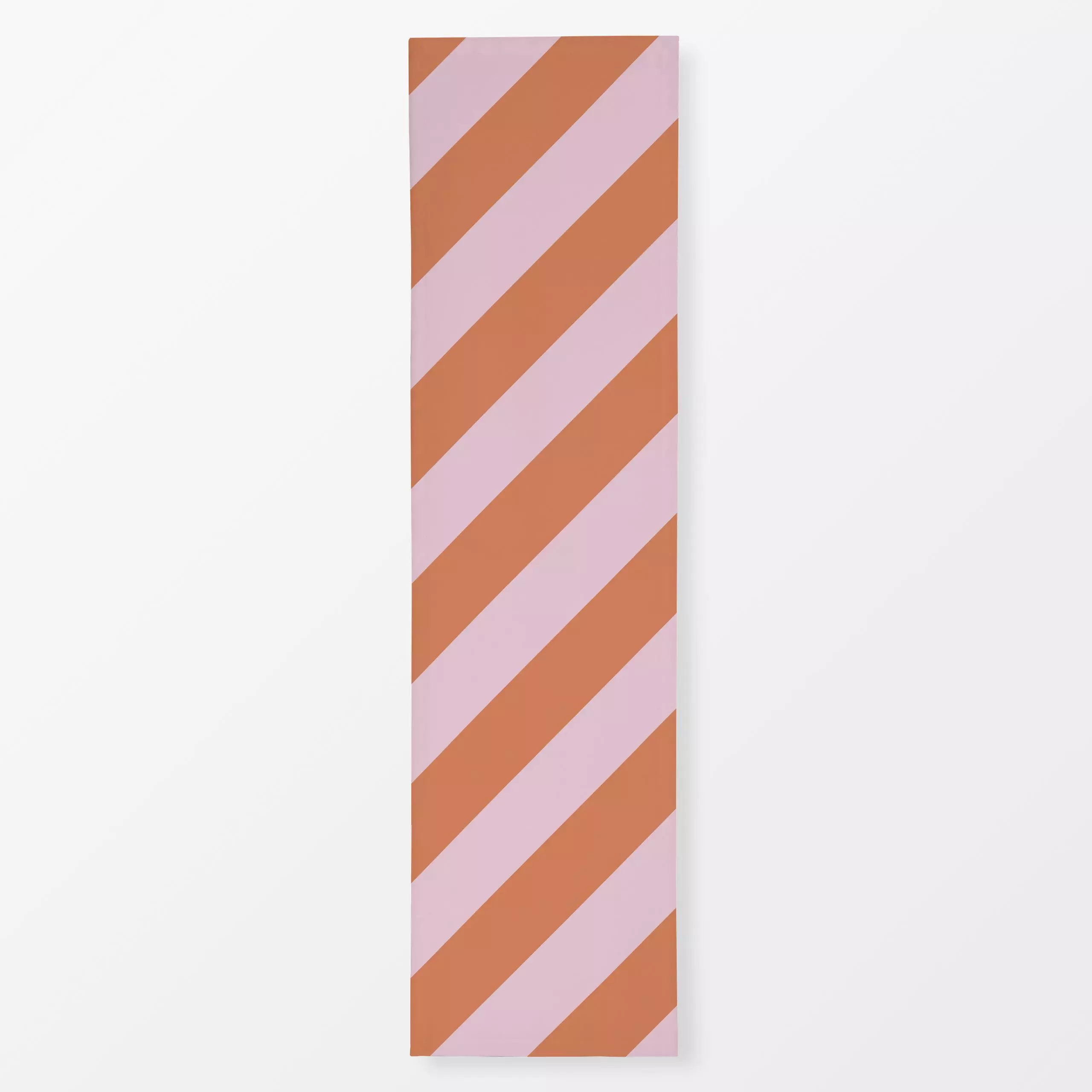 Tischläufer Streifen Rosa Orange - Symbole & Muster - von „Andrea Liesert"; Muster, minimal, Streifen, diagonal, graphic, co...