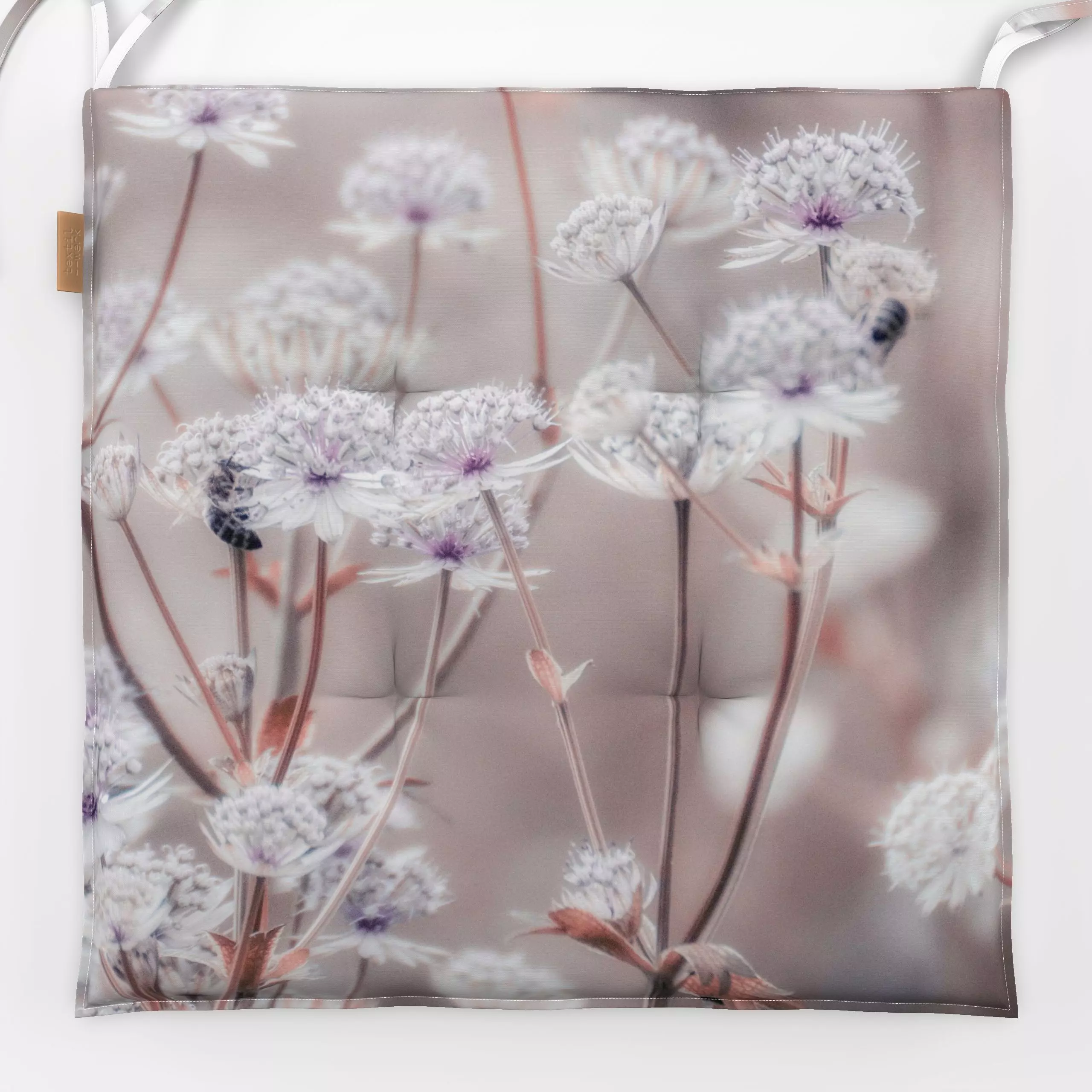 Sitzkissen Wilde Blumen Pastel Rose - Blumen & Florales, Sommer, Anlässe - von „Monika Strigel"; Blumen, Wildblumen, Sommerb...