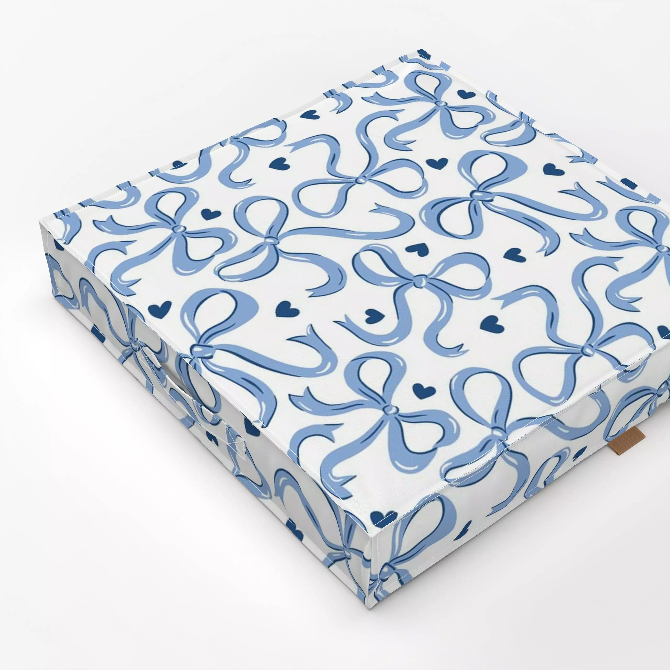 Bodenkissen Schleifen und Herzen blau - Frühling, Kinderzimmer & Motive für Kinder, Liebe, Romantik & Pride - von „Vivian Ha...