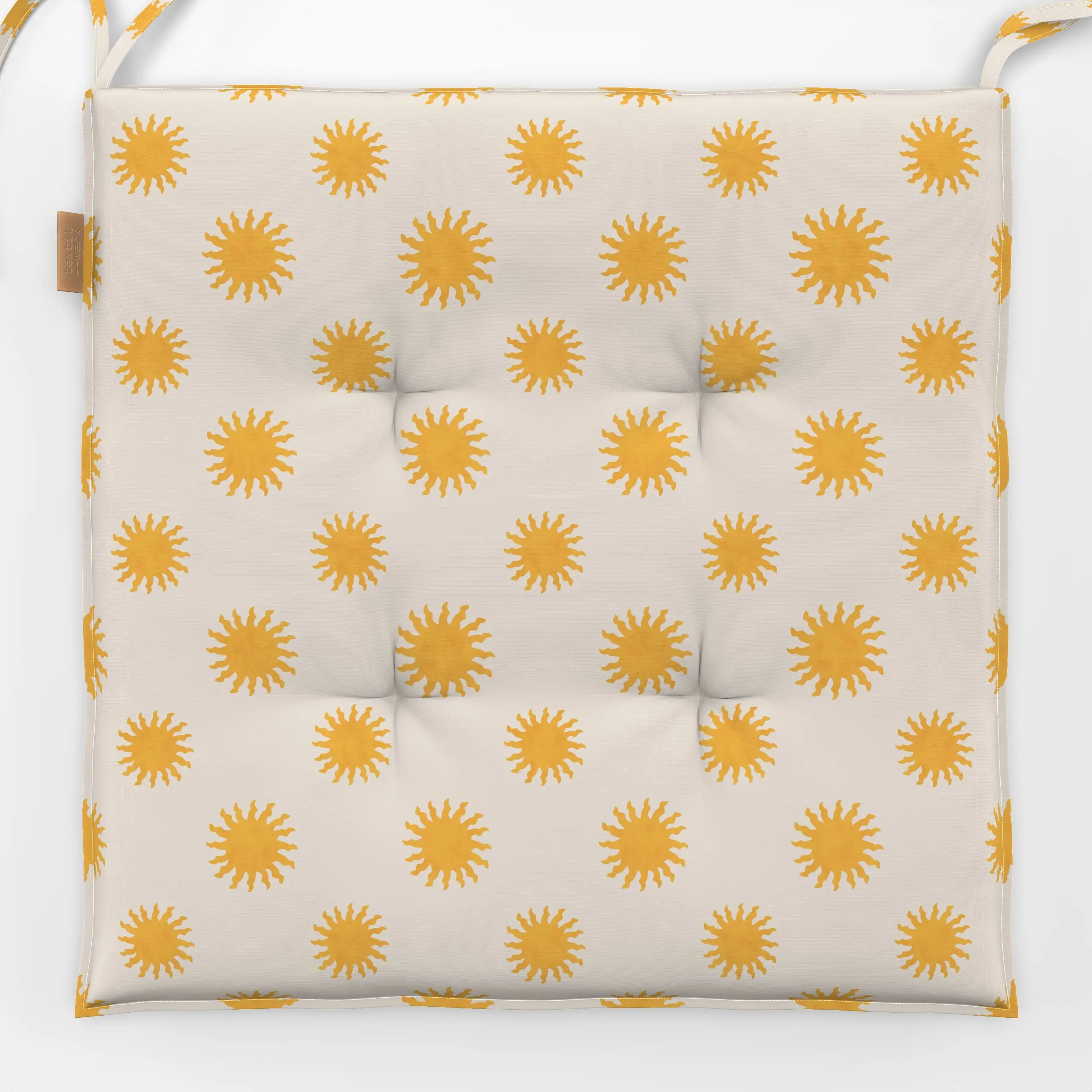 Sitzkissen Sunny Life yellow - Sommer, Symbole & Muster - von „Karen Menzenbach"; boho, Muster, Natur, Sonne, beige, Sommer,...