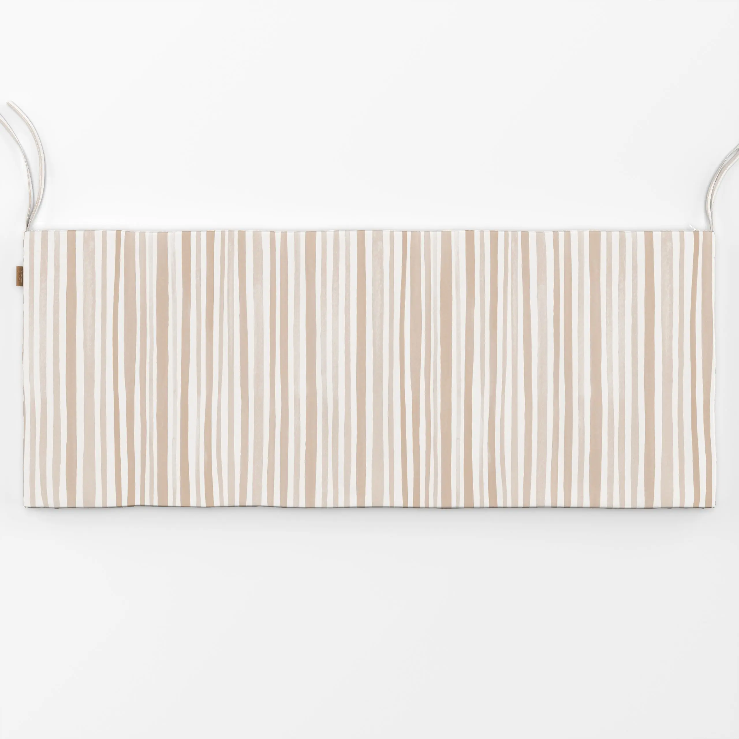 Bankauflage Aquarell Streifen beige - Sommer, Symbole & Muster - von „Karen Menzenbach"; Natur, Linien, Streifen, creme, Str...