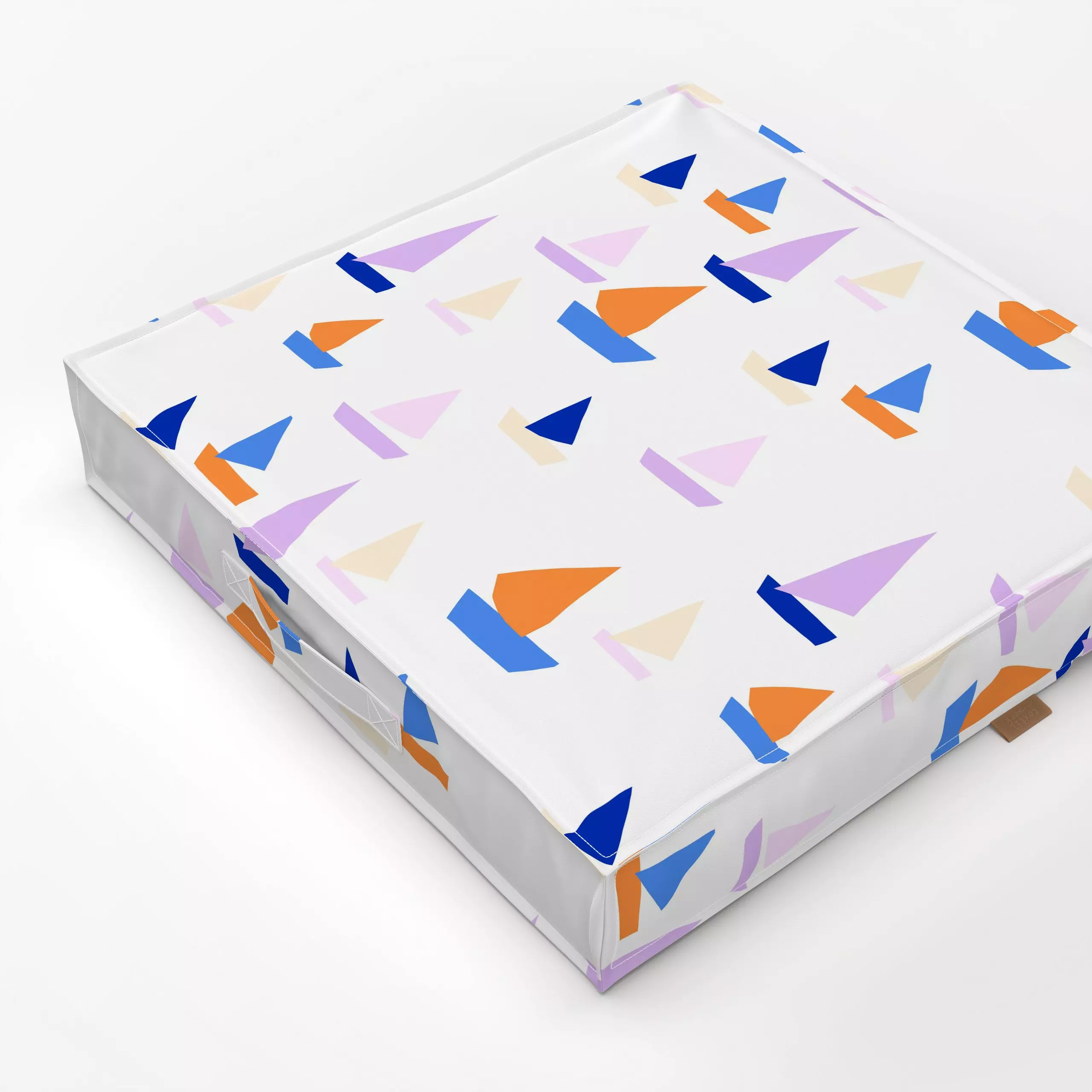 Bodenkissen Segelboote - Sommer, Symbole & Muster - von „Lisa Jasmin Bauer"; Meer, Segelboot, Sommerlich, cutouts, matisse, ...