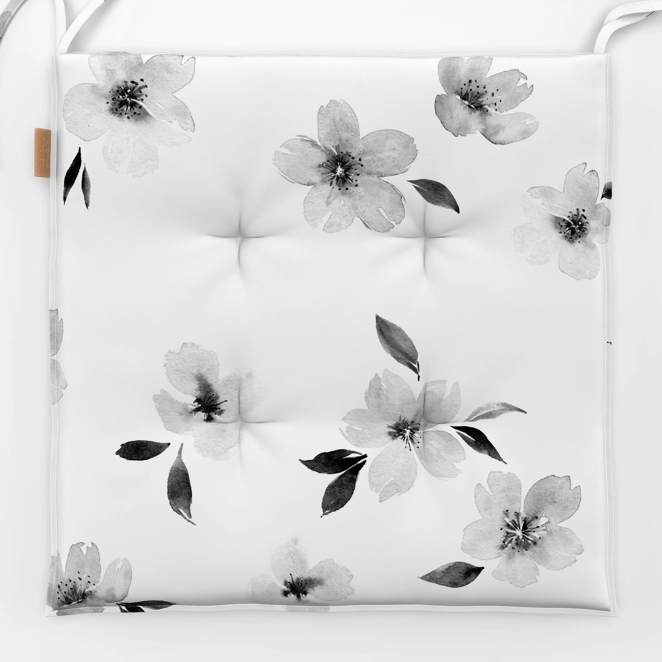 Sitzkissen Kirschblüten Schwarz Weiß - Blumen & Florales, Frühling - von „Katrin Graff"; Natur, minimal, Punkte, grau, Blume...