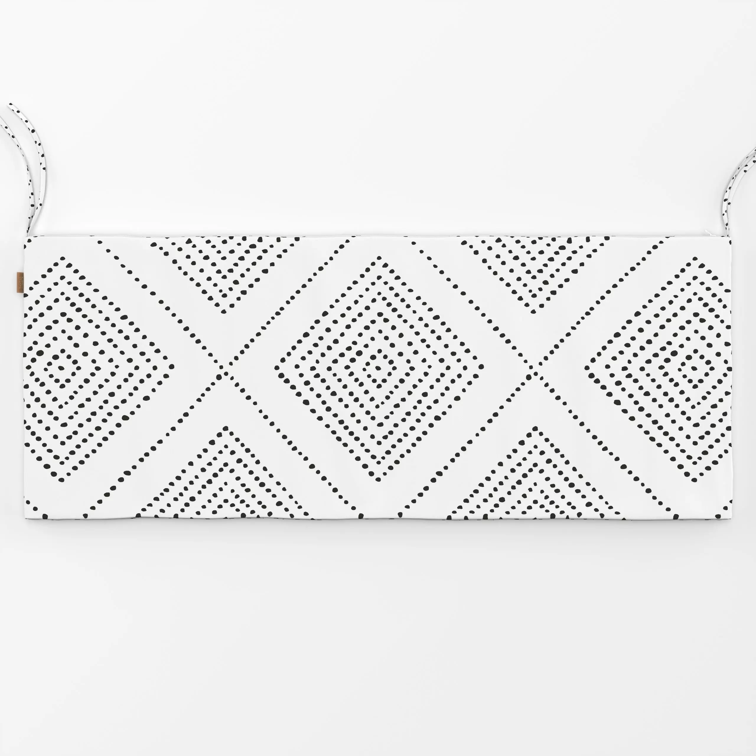 Bankauflage Boho schwarz weiß - Symbole & Muster - von „Julia Schumacher"; boho, Dots, Karo, Karos, Bohemian, gepunktet, rau...