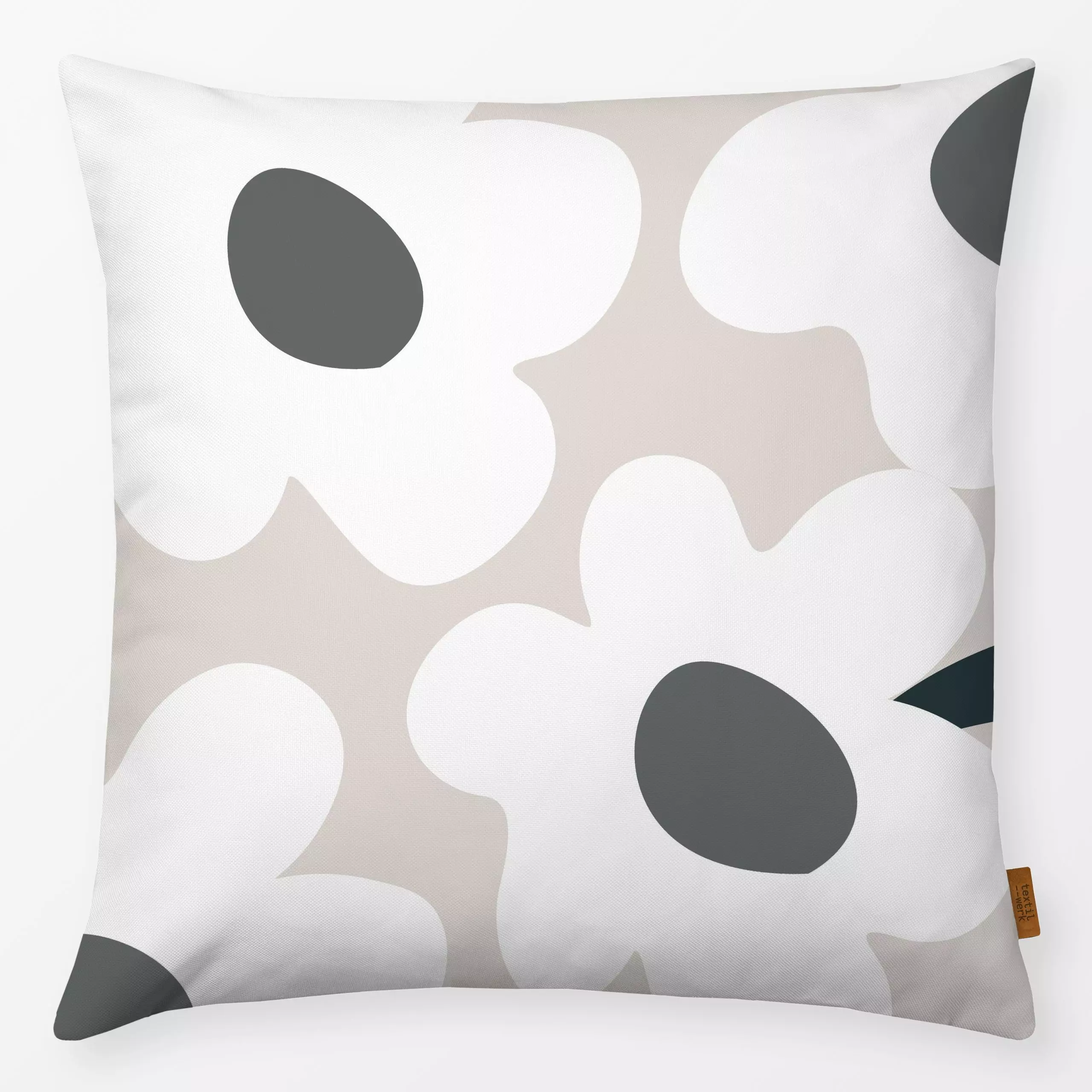 Kissen Blümchen Auf Beige - Frühling, Ostern - von „Alisa Knöß"; minimal, skandinavisch, Blumen, geschenkidee, Gartendeko, O...