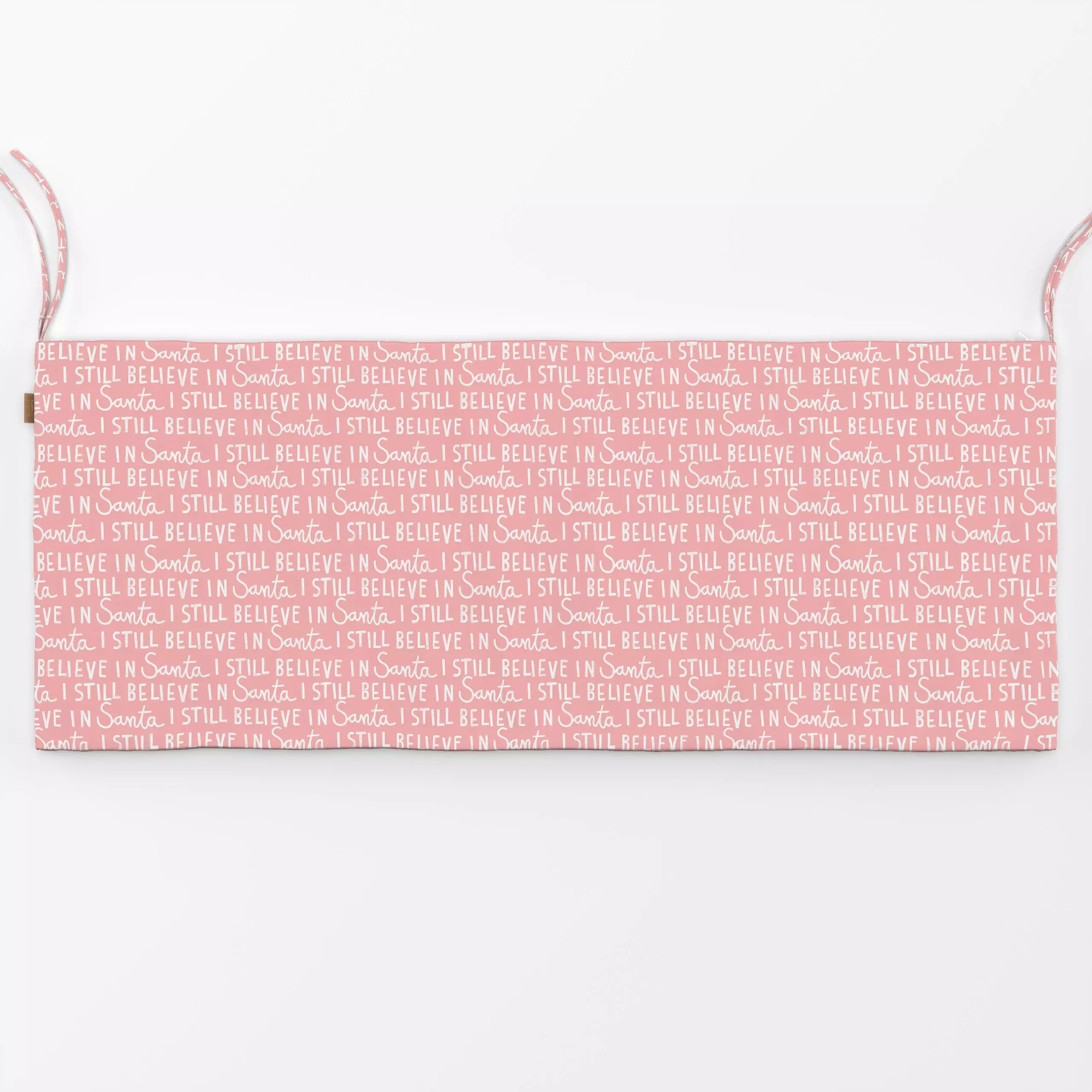 Bankauflage I Still Believe in Santa rosa - Sprüche & Schriftzüge, Weihnachten, Winter - von „Studio Kesse"; Merry Christmas...