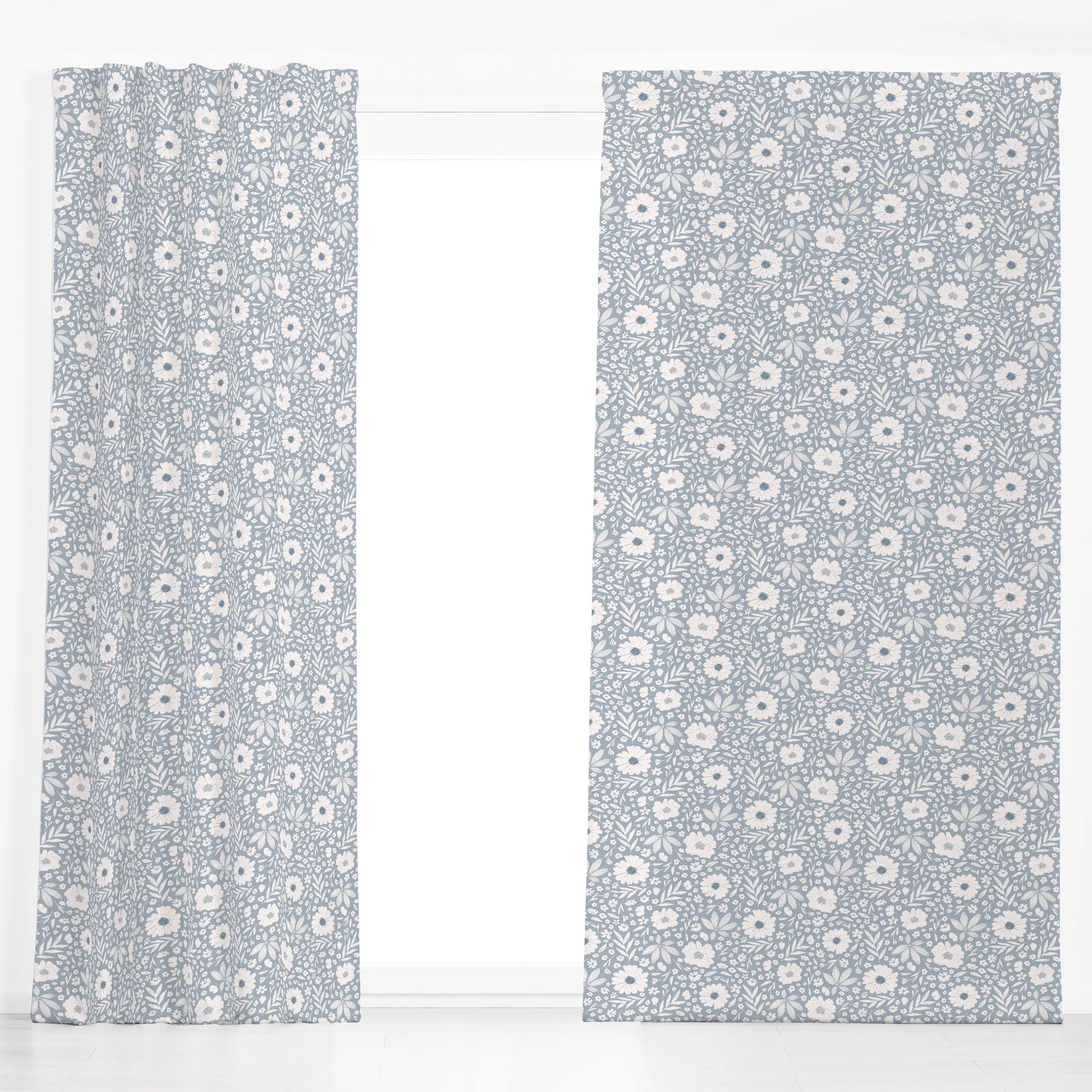 Dekovorhang Olivia Blumen naturals blau - Blumen & Florales, Symbole & Muster - von „Kathrin Woo"; Muster, Blaugrau, Hygge, ...