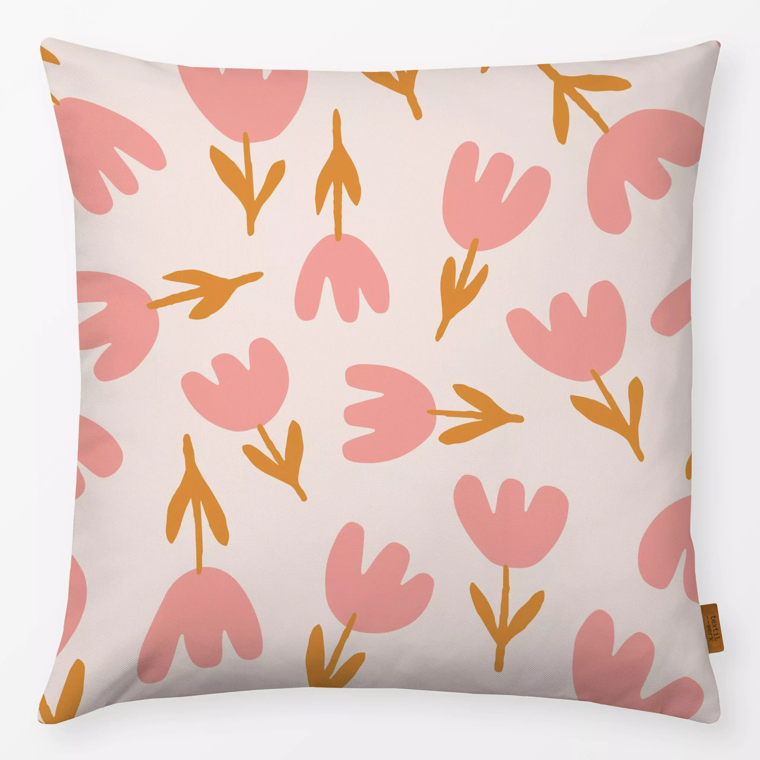 Kissen Emily beige koralle - Blumen & Florales, Frühling - von „Kathrin Woo"; Muster, minimal, rosa, Blumen, beige, floral, ...
